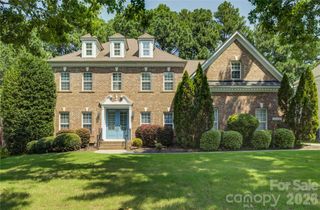 16815 Crosshaven Drive, Charlotte, NC 28278