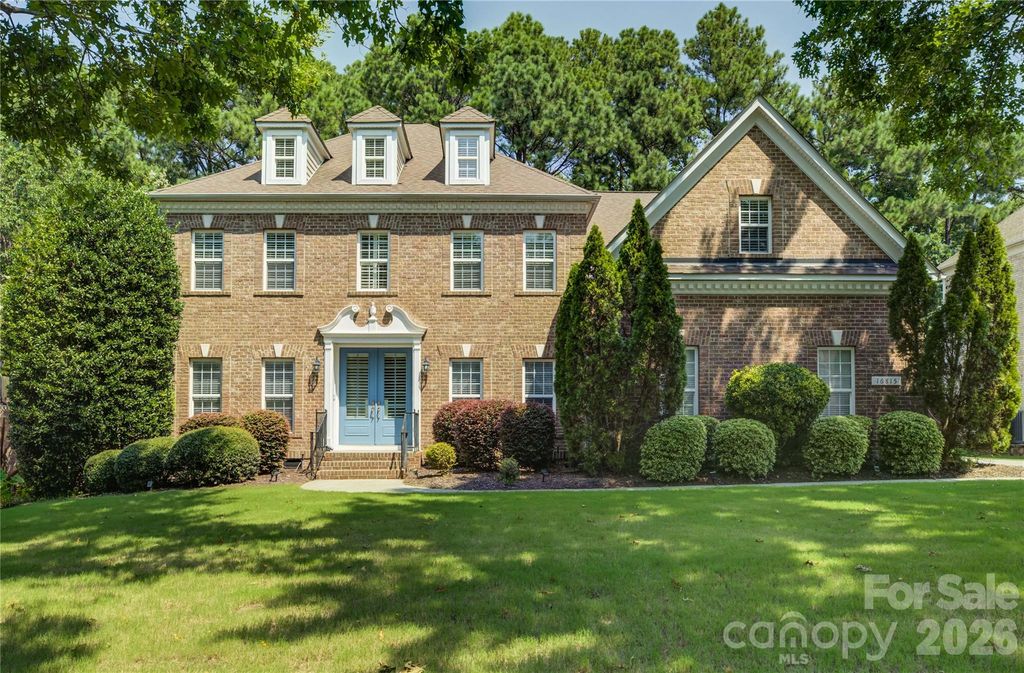 16815 Crosshaven Drive, Charlotte, NC 28278