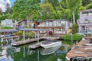 12582 Riviera Place NE, Seattle, WA 98125