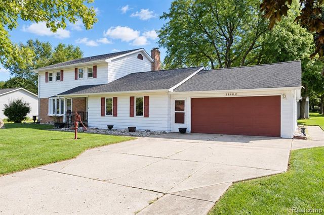 11462 Vista Drive, Fenton, MI 48430