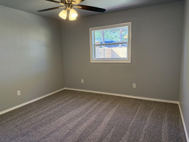 9710 Louisville Avenue, Lubbock, TX 79423