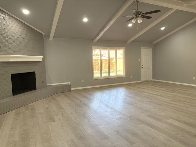 9710 Louisville Avenue, Lubbock, TX 79423