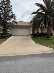 160 W Doerr Path, Hernando, FL 34442