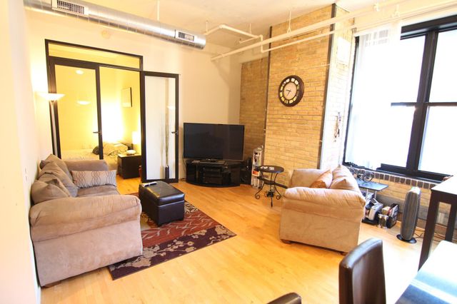 290 Market Street 412, Minneapolis, MN 55405