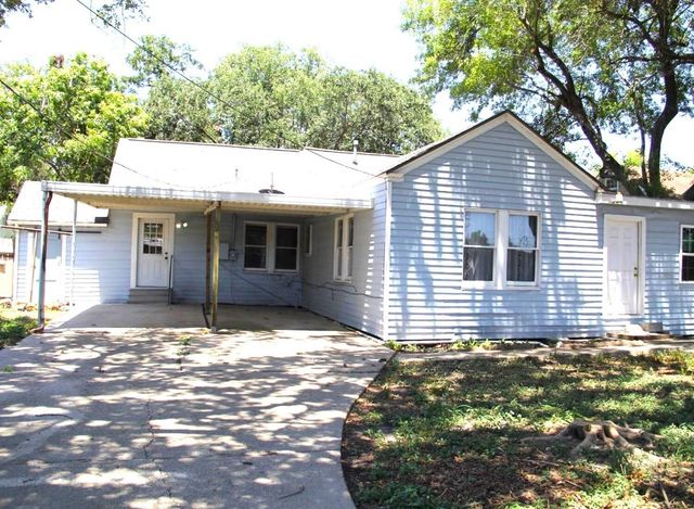 807 10th Avenue N, Texas City, TX 77590