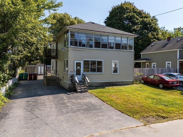 51 Rosemont St 2, Lowell, MA 01854