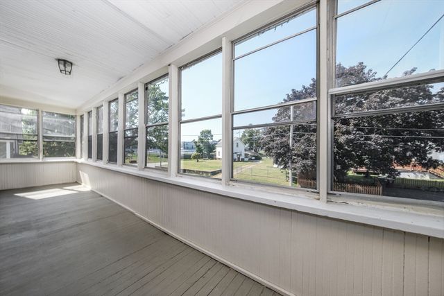 51 Rosemont St 2, Lowell, MA 01854