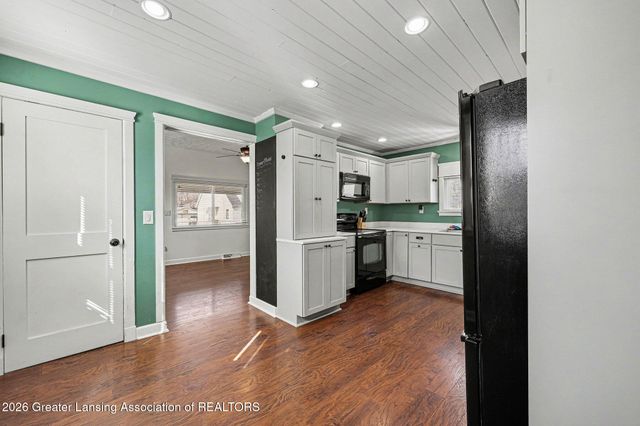 411 Leasia Street, Williamston, MI 48895