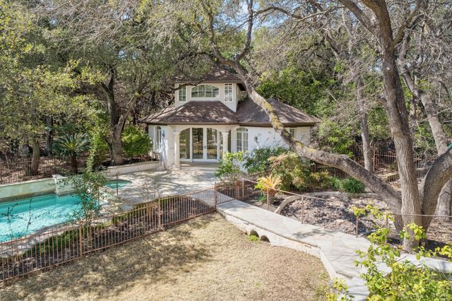 2900 Meandering River CT, Austin, TX 78746