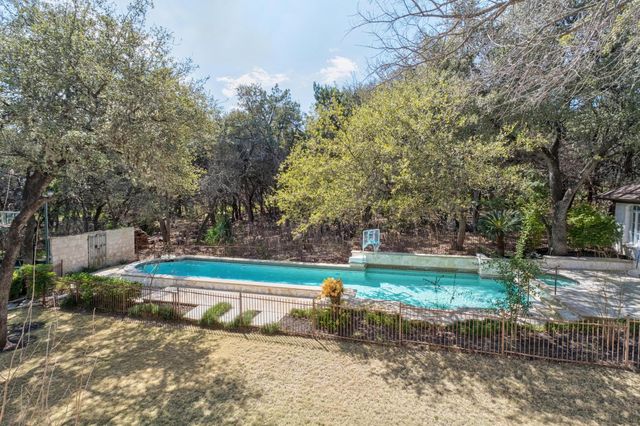 2900 Meandering River CT, Austin, TX 78746