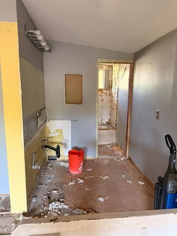 4945 Patric, Carmichael, CA 95608