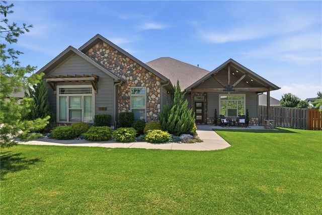 3731 Bitterroot Street, Bentonville, AR 72712