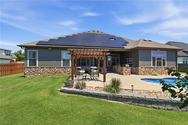 3731 Bitterroot Street, Bentonville, AR 72712