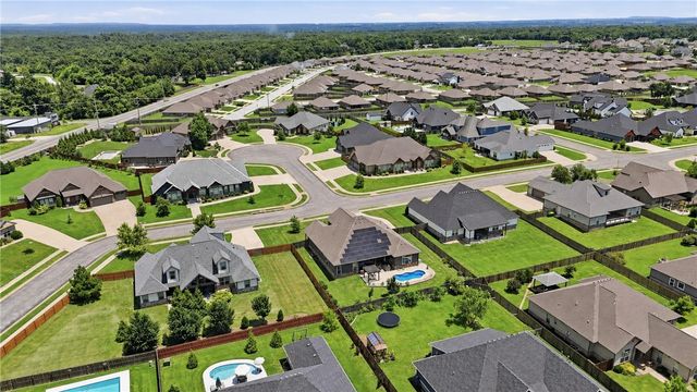 3731 Bitterroot Street, Bentonville, AR 72712
