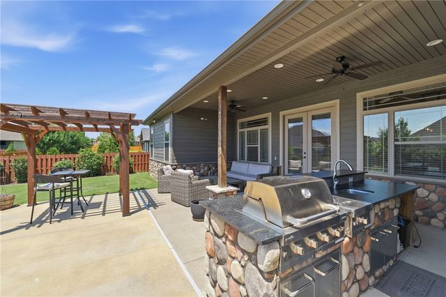3731 Bitterroot Street, Bentonville, AR 72712