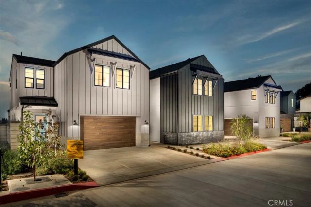 18009 Roch Court, Fountain Valley, CA 92708