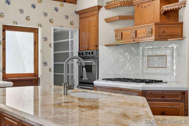 14104 Dalia Drive, Rancho Santa Fe, CA 92067