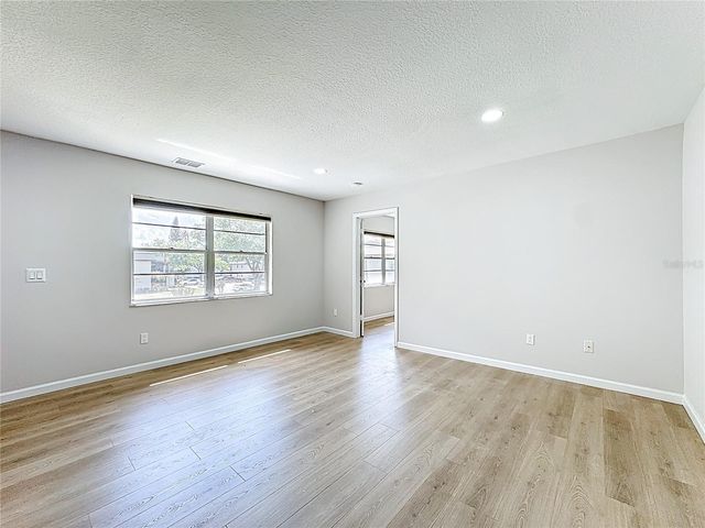 122 WINDTREE LANE O-204, Winter Garden, FL 34787