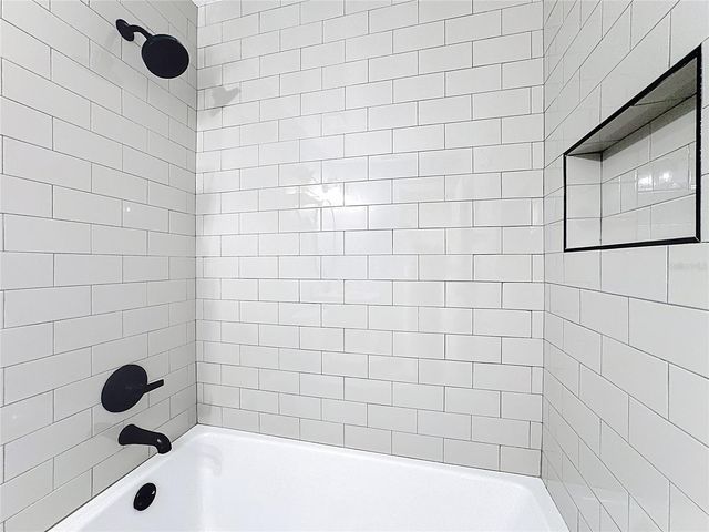 122 WINDTREE LANE O-204, Winter Garden, FL 34787