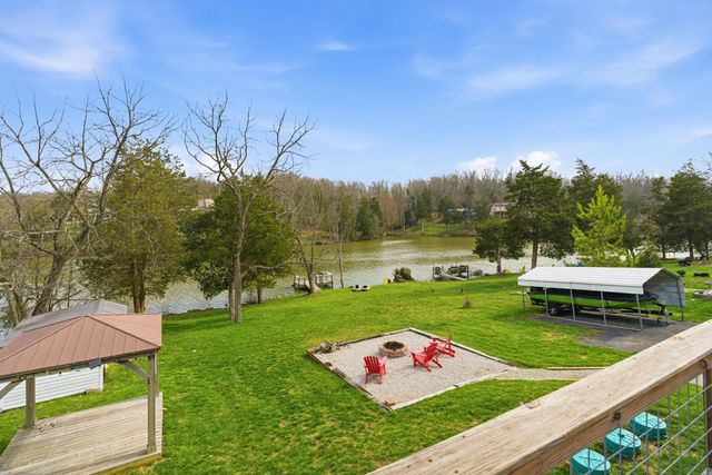 1337 Beaver Lake Road, Lawrenceburg, KY 40342