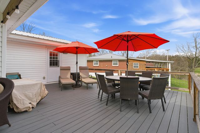 1337 Beaver Lake Road, Lawrenceburg, KY 40342