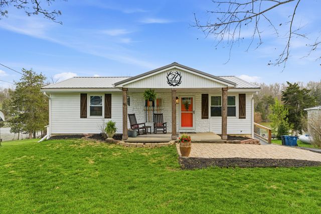 1337 Beaver Lake Road, Lawrenceburg, KY 40342