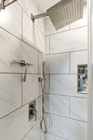 1337 Beaver Lake Road, Lawrenceburg, KY 40342