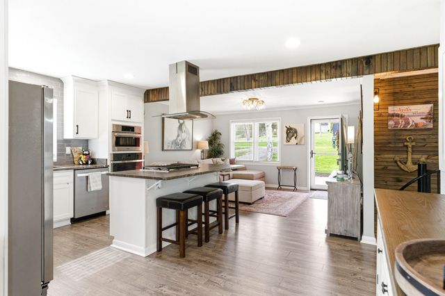 1337 Beaver Lake Road, Lawrenceburg, KY 40342