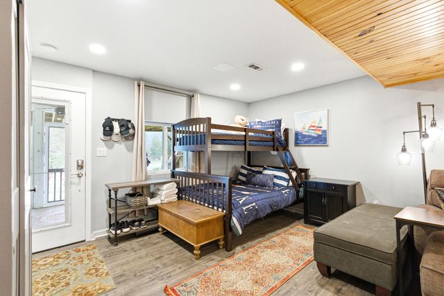 1337 Beaver Lake Road, Lawrenceburg, KY 40342