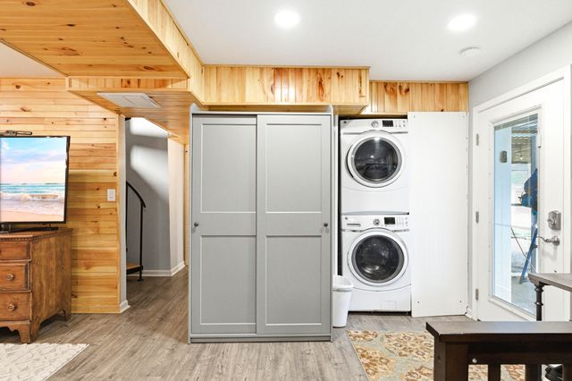 1337 Beaver Lake Road, Lawrenceburg, KY 40342