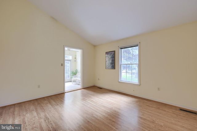 348 SQUIRE LN, Lititz, PA 17543