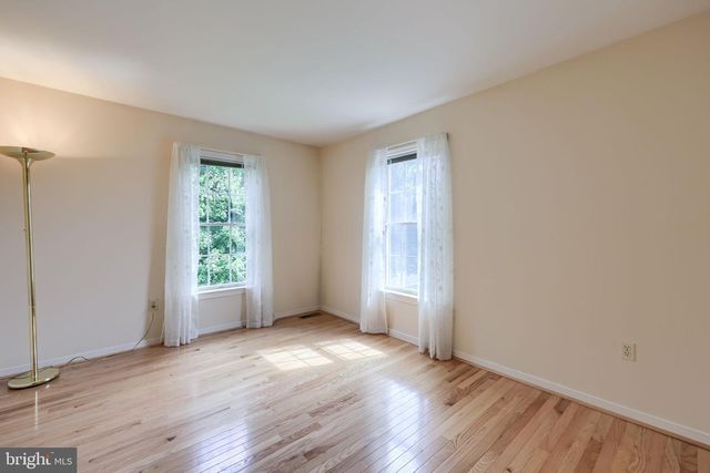 348 SQUIRE LN, Lititz, PA 17543