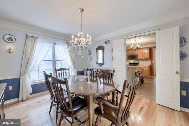 348 SQUIRE LN, Lititz, PA 17543