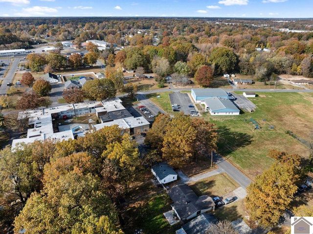 2948 Trimble Street, Paducah, KY 42001