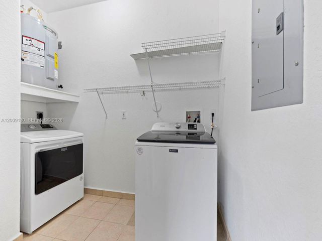 704 SE 14th Place, Homestead, FL 33033