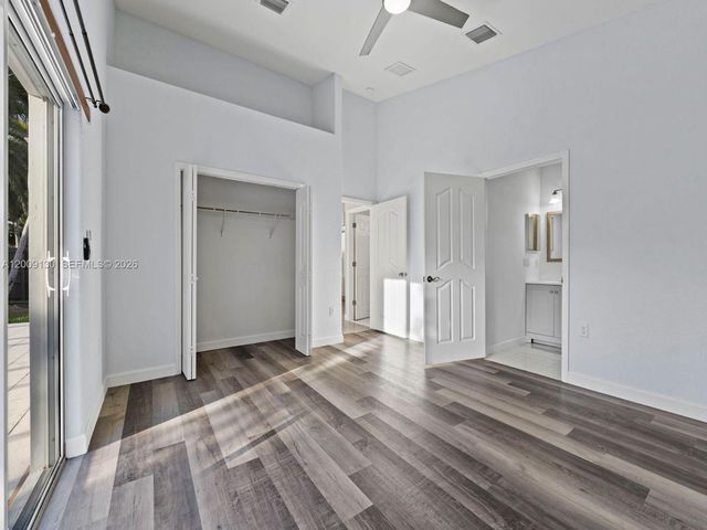704 SE 14th Place, Homestead, FL 33033