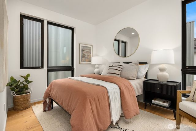 204 Shepard Way NW, Bainbridge Island, WA 98110