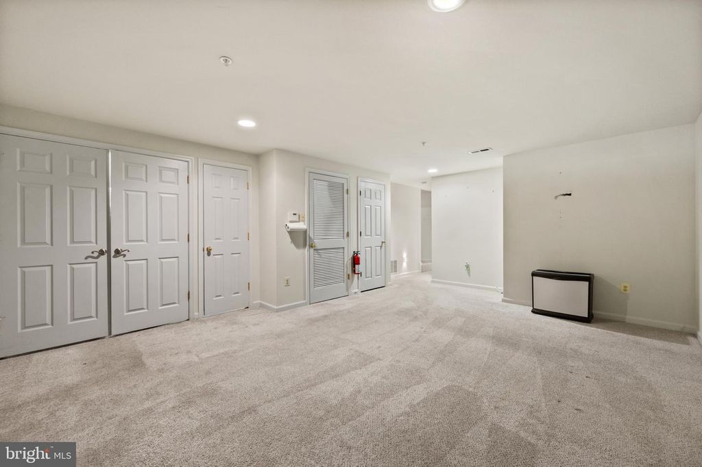 Image 15 of property listing at 12710 MARLTON CENTER DR, Upper Marlboro, MD 20772