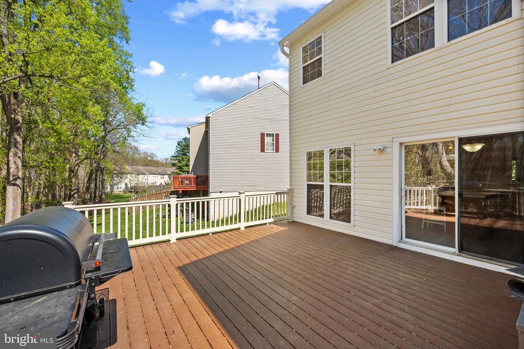 Image 18 of property listing at 12710 MARLTON CENTER DR, Upper Marlboro, MD 20772