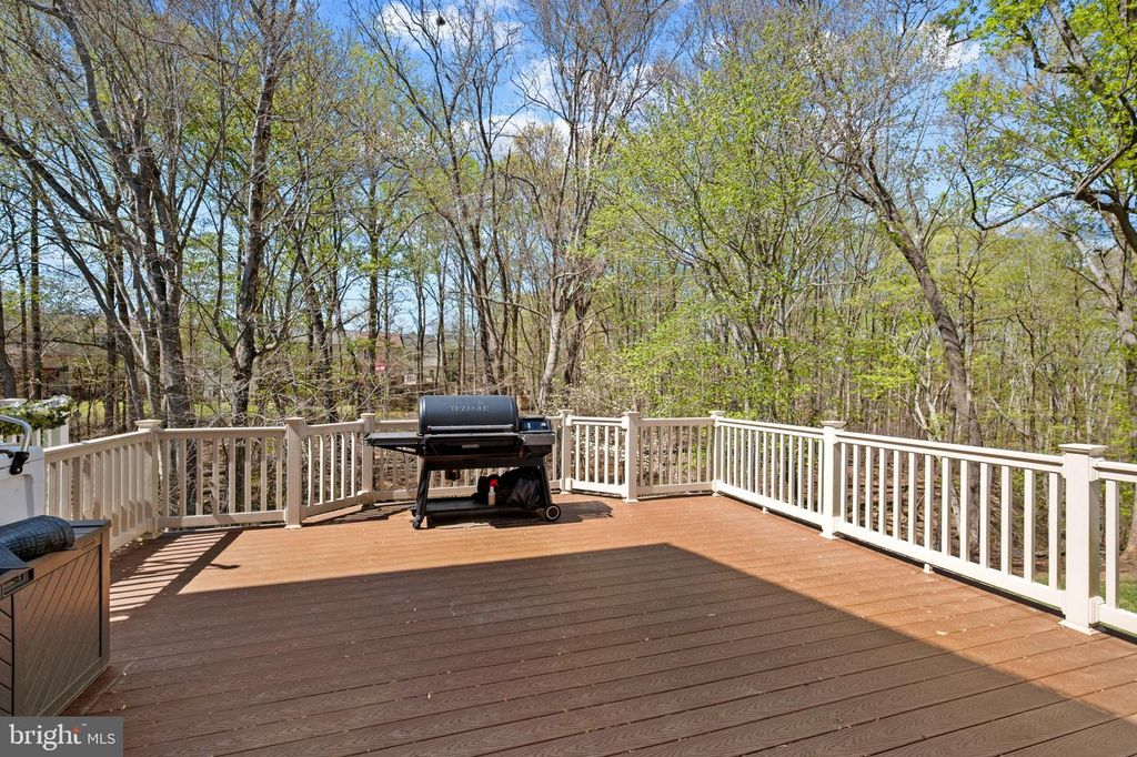 Image 19 of property listing at 12710 MARLTON CENTER DR, Upper Marlboro, MD 20772