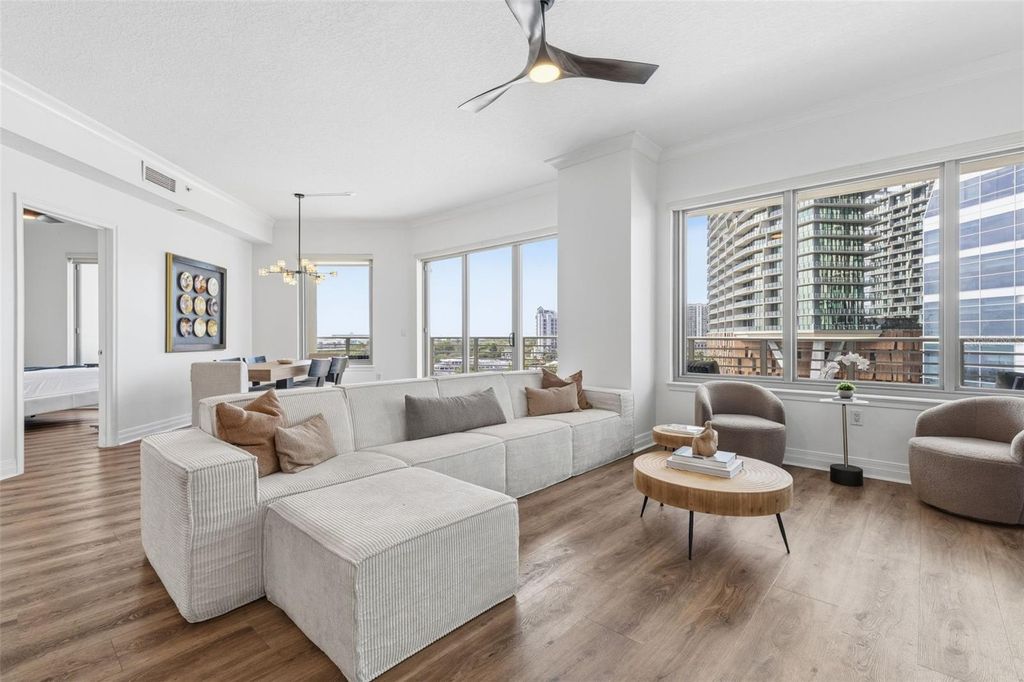 Image 12 of property listing at 449 S 12TH STREET 604, Tampa, FL 33602