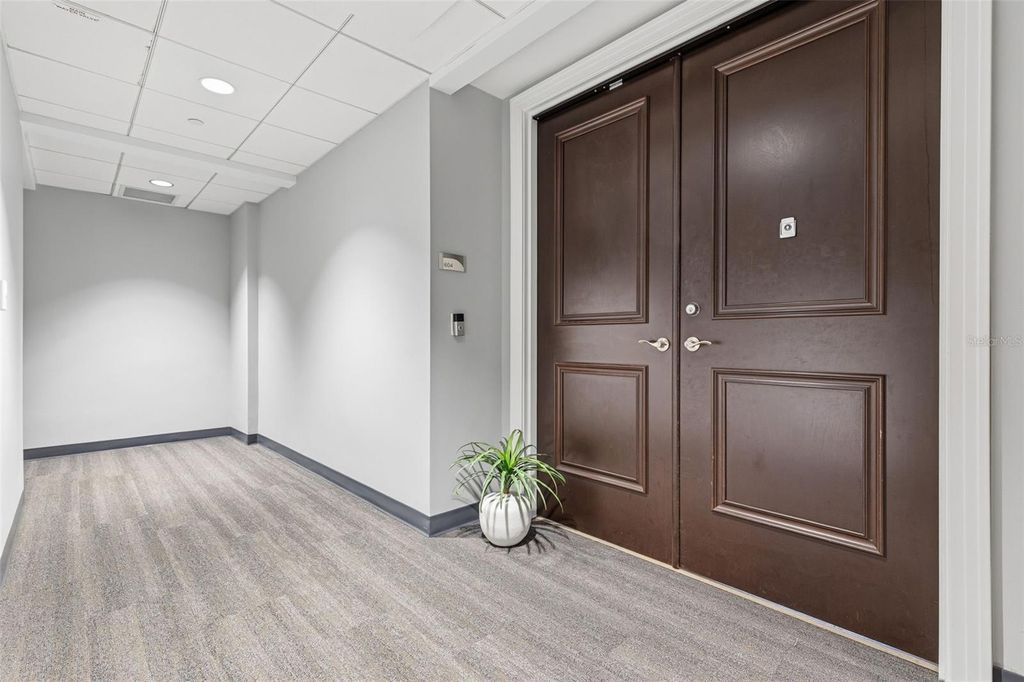 Image 3 of property listing at 449 S 12TH STREET 604, Tampa, FL 33602