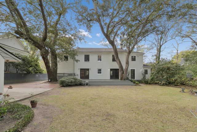 32 Jamestown Road, Charleston, SC 29407