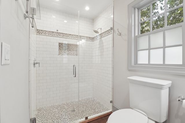 32 Jamestown Road, Charleston, SC 29407