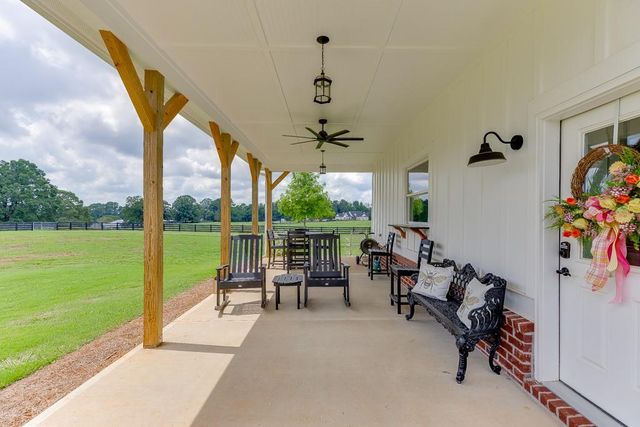 890 Smith Mill Road, Winder, GA 30680