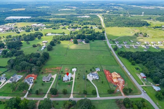 890 Smith Mill Road, Winder, GA 30680