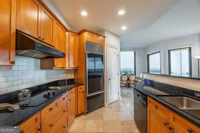 2828 Peachtree Road NW 1501, Atlanta, GA 30305