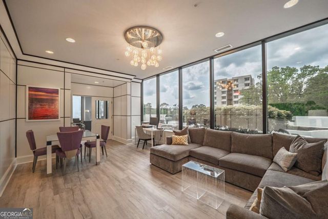 2828 Peachtree Road NW 1501, Atlanta, GA 30305