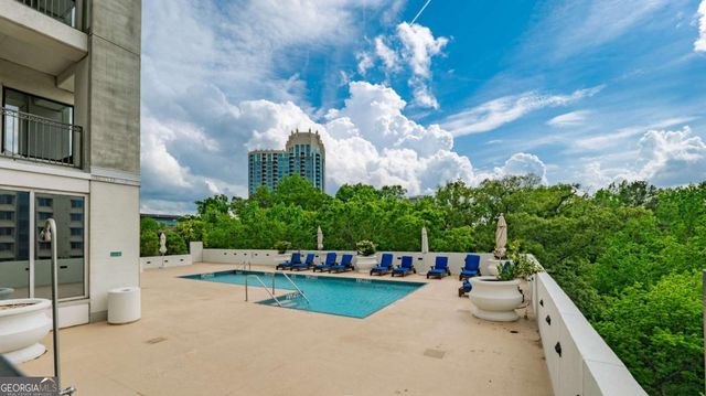 2828 Peachtree Road NW 1501, Atlanta, GA 30305