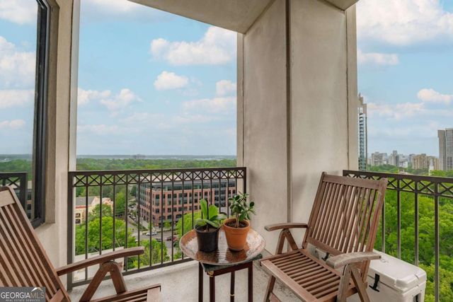 2828 Peachtree Road NW 1501, Atlanta, GA 30305